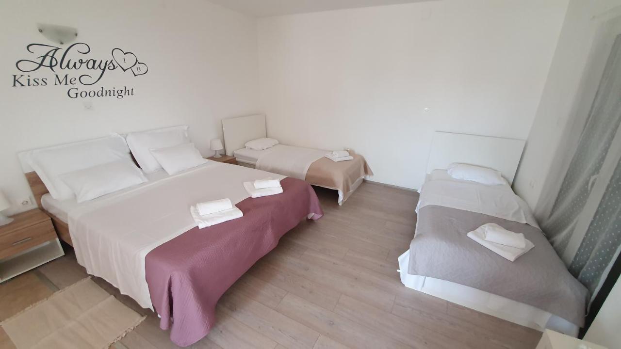 Batkoski Apartments Pag Town Extérieur photo