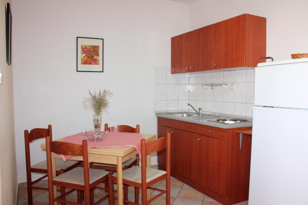 Batkoski Apartments Pag Town Extérieur photo