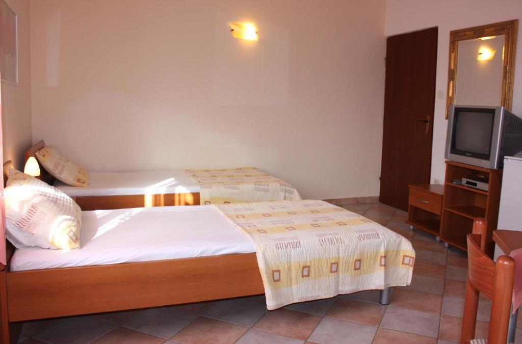Batkoski Apartments Pag Town Chambre photo